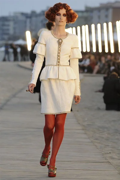 Look 63